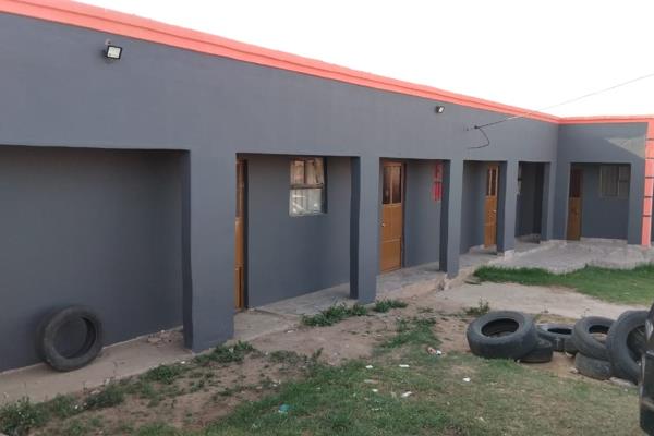 The property is situated in Slovo Park , Thabo Mbeki (Mthatha West) . The property is on the main road of the area , making traveling ...