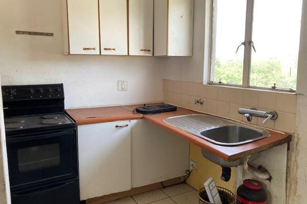 Fixer Upper Apartment for Sale in BenoniThis unit is selling way below market value ...