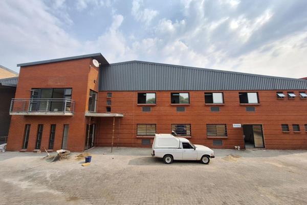 This unit is located in a secure business park featuring a 24/7 manned security ...