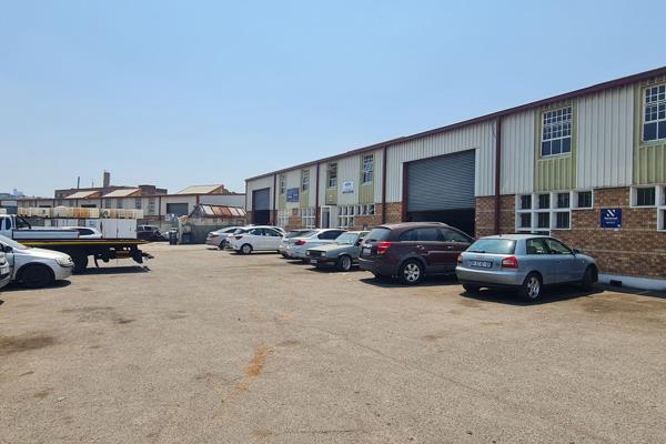 Prime Industrial Investment Opportunity in Denver

We are excited to present a prime investment property for sale in Denver Industrial ...