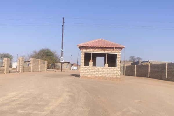 This vacant land is situated near a busy and most frequently used route R101 ...