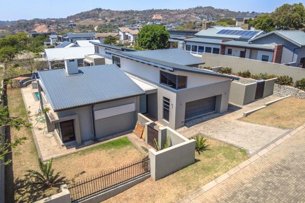 Welcome to your dream home, bathed in natural light and designed for modern living. This stunning property features an open-plan lounge ...