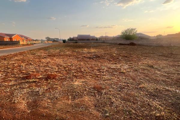 Introducing a fantastic opportunity to acquire 1,150 sqm of vacant land, perfect for ...