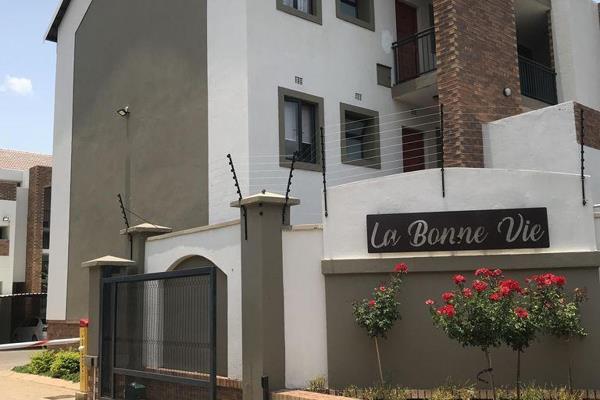 **Charming 2-Bedroom Apartment for Rent in Montana, Pretoria**

Welcome to your new haven in the heart of Montana, Pretoria! This ...