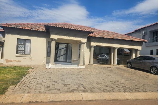 3 Bedroom House for sale in The Orchards - P24-115076134