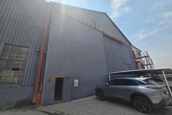 This spacious industrial facility is a 1300SQM heavy industrial warehouse, perfectly ...