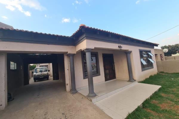 This charming house is located in the sought-after Zone 5H, Seshego, and offers a perfect combination of comfort and investment ...