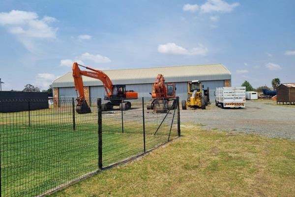 This property is visible from Pretoria road and there is a possibility for industrial re-zoning. (Please call us if you want more ...