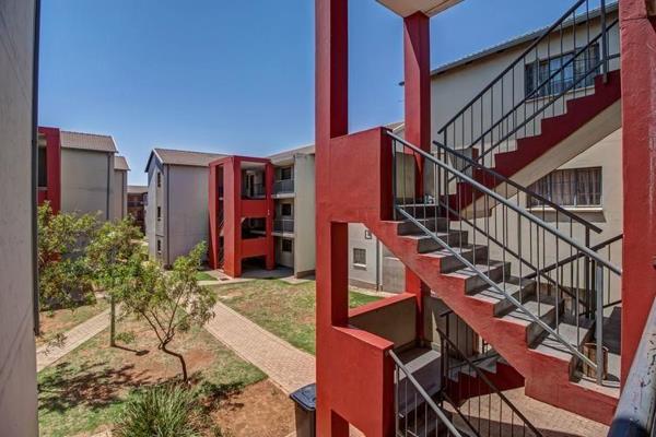 Jabulani Mews

LIMITED OFFER: REDUCED RENTALS | FIRST MONTH RENT FREE | STAY WITH US AND ...