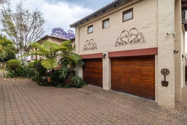 This lovely, spacious double storey home in the heart of SAFE WATERKLOOF offers various options to the prospective buyer. It was newly ...