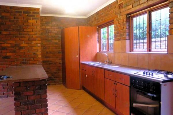 Beautiful Property Located in the quiet and peaceful area of Van Riebeeck Park

Water, effluent, refuse removal as well as the ...