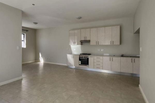 Cute starter flat for a young professional or couple. Within gated community. Modern finished open plan. With two separate bedrooms. ...