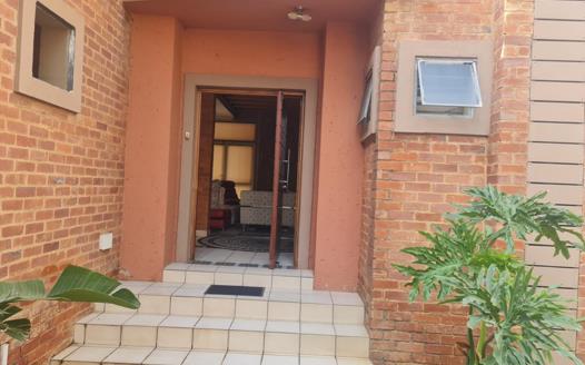 3 Bedroom Townhouse for sale in Cashan