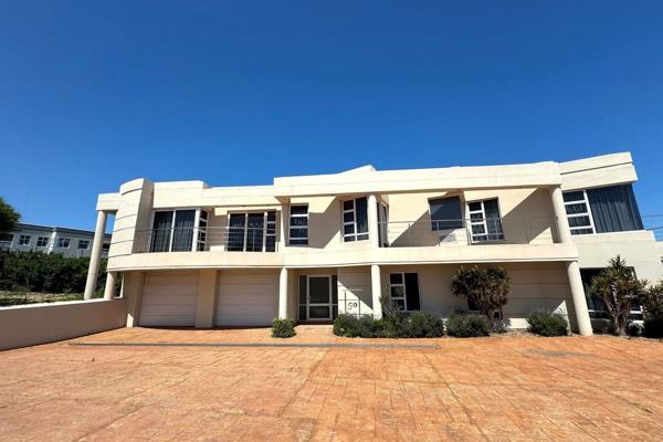 Stunning Myburgh Park Home with Unmatched Entertainment Space
Location:Nestled in the highly sought-after Myburgh Park, this ...