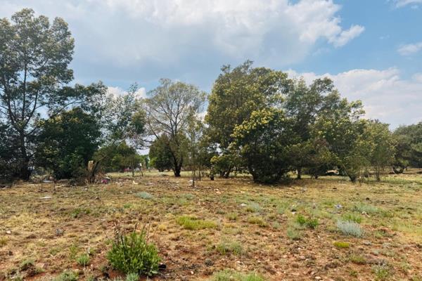 Get yourself this vacant land situated in a busy area of wilropark 
Great for investors 
Not far from west gate mall
Current zoning is ...