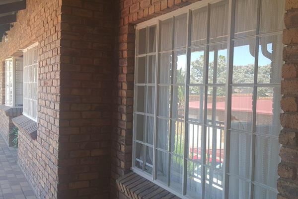 Welcome to your new home in the secure and serene Gold Reef Village Retirement! This delightful 1st floor 1 Bedroom apartment features ...