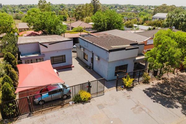 This commercial property in Benoni offers a unique investment opportunity with an already-established rental income. The property ...