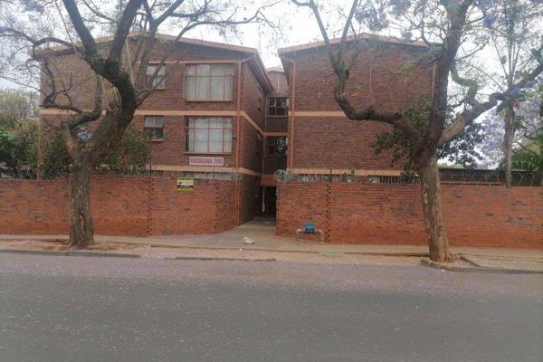 Apartment for Sale

2-Bedroom apartment in Pretoria North.

When you enter this apartment, immediately you feel at home. You go ...