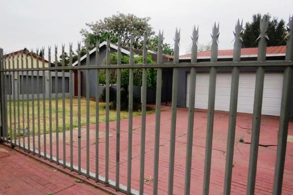 Two stand alone houses on one property which have been refurbished

main house ...