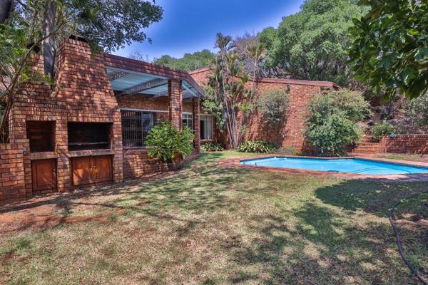 Exceptional Family Home on a 3010m Stand in Elandsrand
Dual Mandate
Situated in a quiet ...