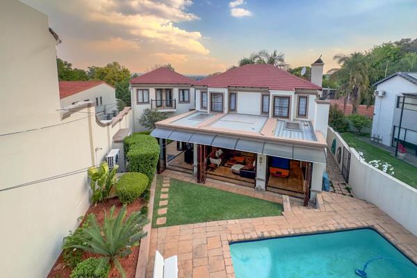 Situated in the prestigious Lynnwood Gardens Estate, this exquisite home offers luxurious living with an ideal blend of style and ...