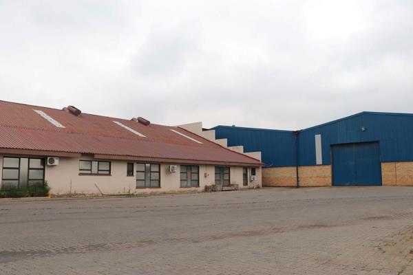 Seize the opportunity to invest in this well-located commercial property, ideally suited for heavy manufacturing. Nestled near the ...