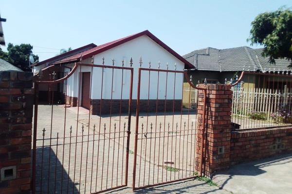 Beautiful 3 Bedroom house for sale in beautiful Township Nkowa-Nkowa

The House is situated in a beautiful Town, The house consist of ...