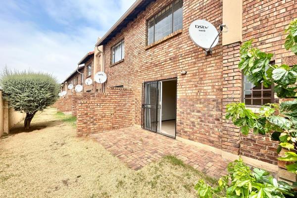 Welcome to Jasper Hill, Halfway Gardens.

This complex is located in the heart of Midrand, nearby to schools, shopping centres and ...