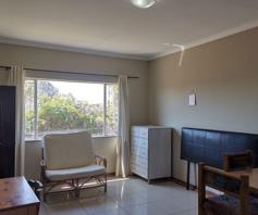 Apartment / Flat for sale in Sunnyside