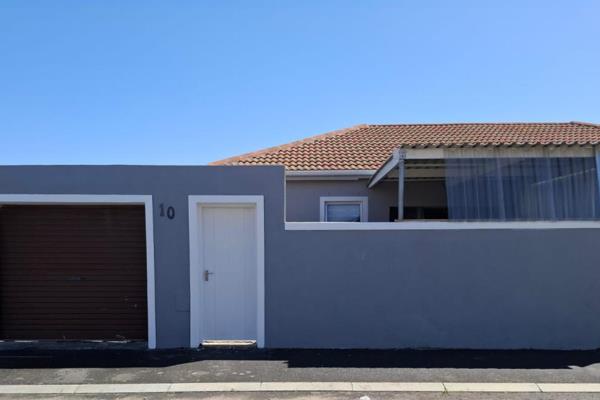 The Property, serves as a great starter Home 

2 Bedrooms with Main bedroom fitted with Bic 

Family Bathroom &amp; Walk-in ...