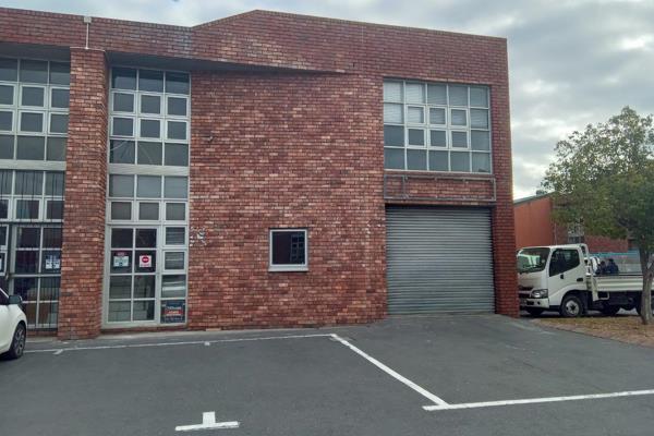 The Industrial Property has the following to offer :

- Immediately Available
- ...