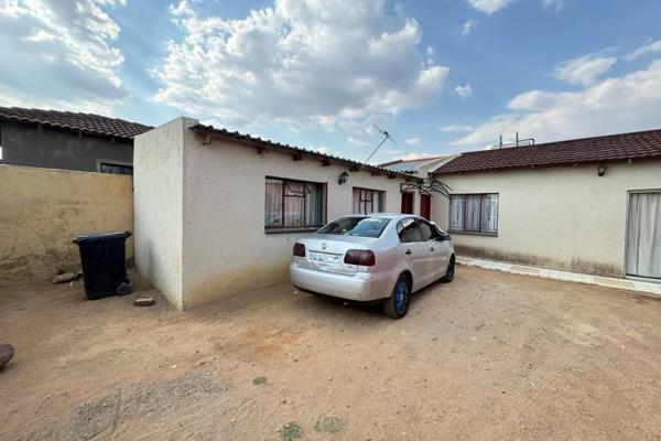 Invest on this property situated in the lovely side of Chief Albert Luthuli also known as Cloverdene. With easy access to lots of ...