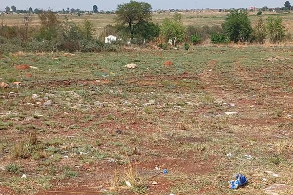 4 Ha vacant land for sale in Culembeeck, Roodepoort

Borehole but no electricity or ...