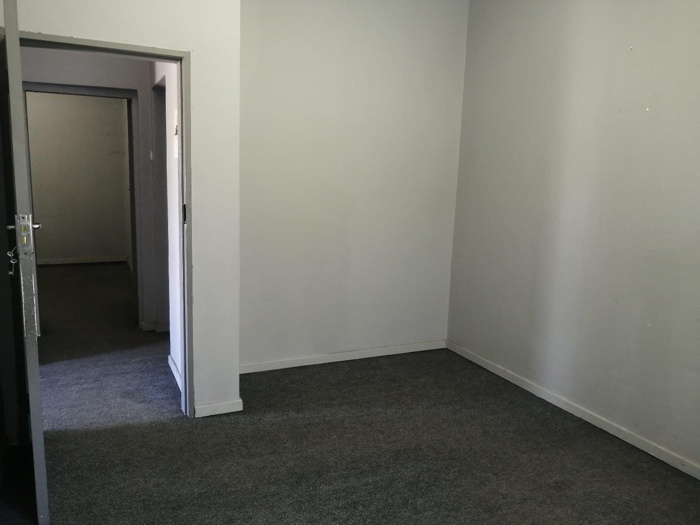 Commercial Property to Rent in Witbank Central