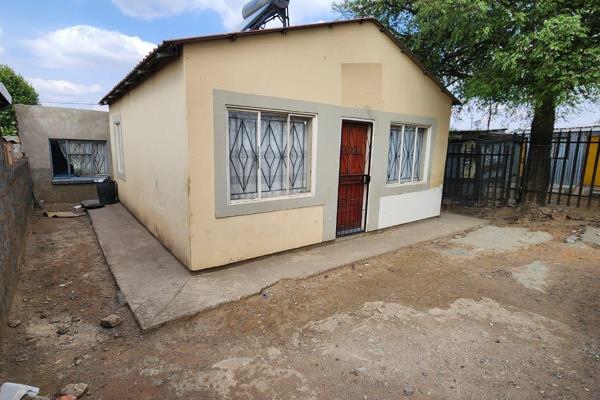 Property for sale in Ivory park is a fantastic opportunity for both homeowners and investors. 

This property offers:
2-bedroom ...