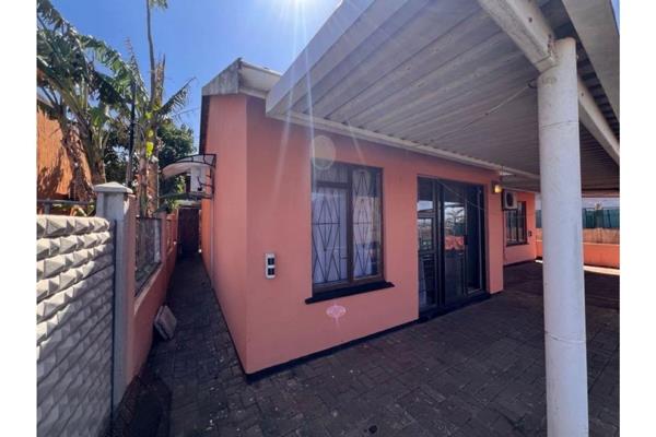 Welcome to your new sanctuary in the heart of Newlands West, KwaZulu Natal—now available for rent! Nestled on a serene and quiet road ...