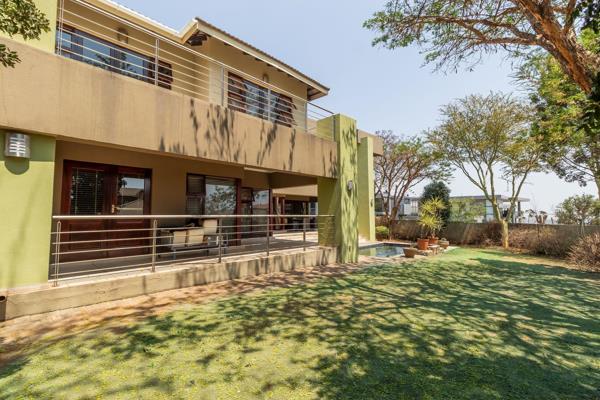 This 5-bedroom architectural masterpiece in Carlswald North Estate, Midrand, epitomizes modern luxury living and seamlessly integrates indoor and outdoor spaces, Here’s a breakdown of the key elements of this stunning property:

Bedrooms and Bathrooms:
3 large en-suite ...