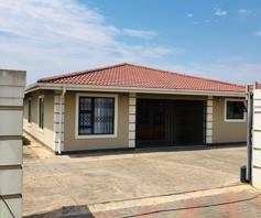 House for sale in Ncambedlana