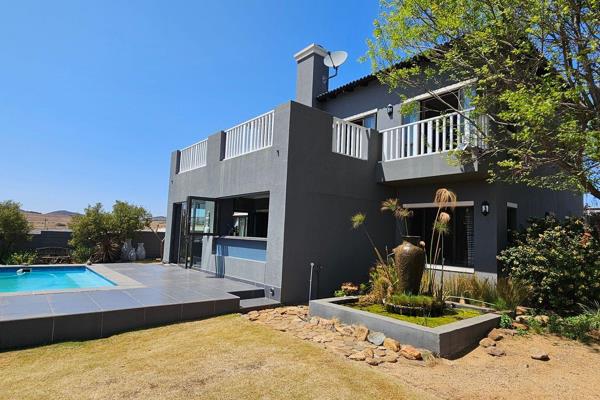 Welcome to your dream family home, nestled within an upmarket golf estate along the serene banks of the Vaal Dam in Vaal Marina.
This ...