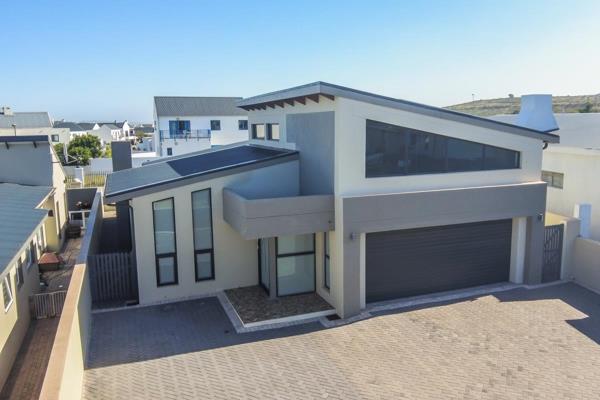 Sunset Estate, Langebaan, is a secure and sought-after residential development in the charming seaside town on the West Coast. The ...