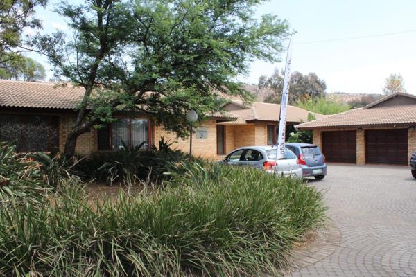 4 Bedroom House for Sale in the popular Sagewood  Estate
Malcolm st Poort View Ruimsig ...