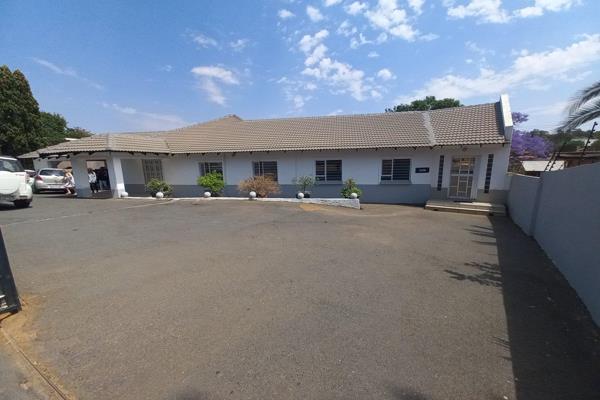 This beautiful and neat home is situated in Waterkloof Ridge.  Currently  used as a Docters practice, dry walls has been used to make ...