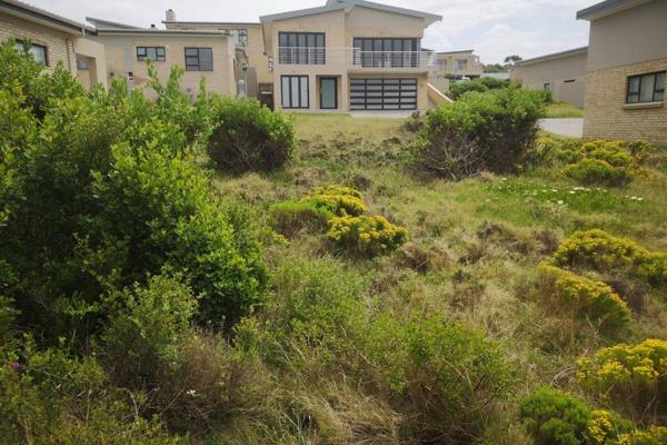 Build your dream home in Dana Bay&#39;s eco estate, nestled near Mossel Bay in Dana Bay. ...