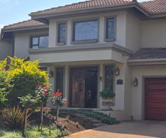 House for sale in Featherbrooke Estate