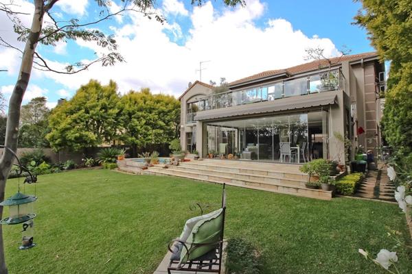 Welcome to your dream home in the prestigious Glendower Golf Estate, where luxury living meets breathtaking golf course views. 

This ...