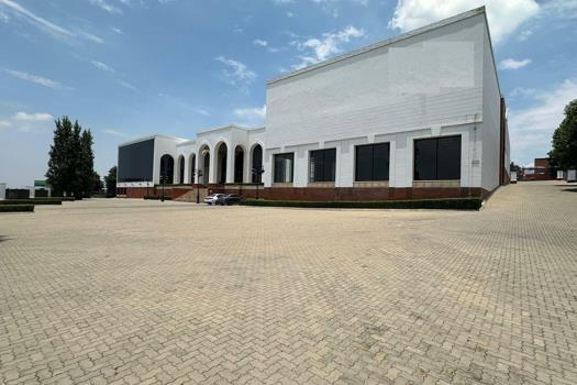 Industrial Property to rent in Strijdompark