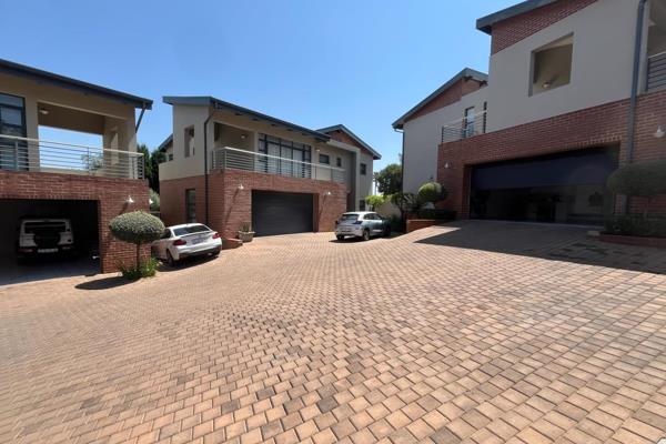 This stunning upmarket complex is situated in the heart of Waterkloof 2 minutes drive from The Old East Precinct. Close to all major ...