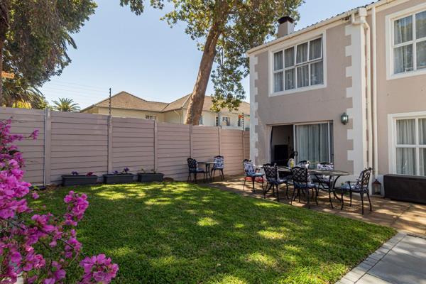 Welcome to your new home! This charming townhouse in a small, tranquil complex offers the perfect balance of peace and convenience. ...