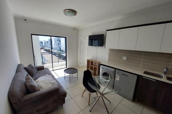 This stylish 1-bedroom, 1-bathroom apartment offers the perfect combination of modern living and convenience. Located in the ...