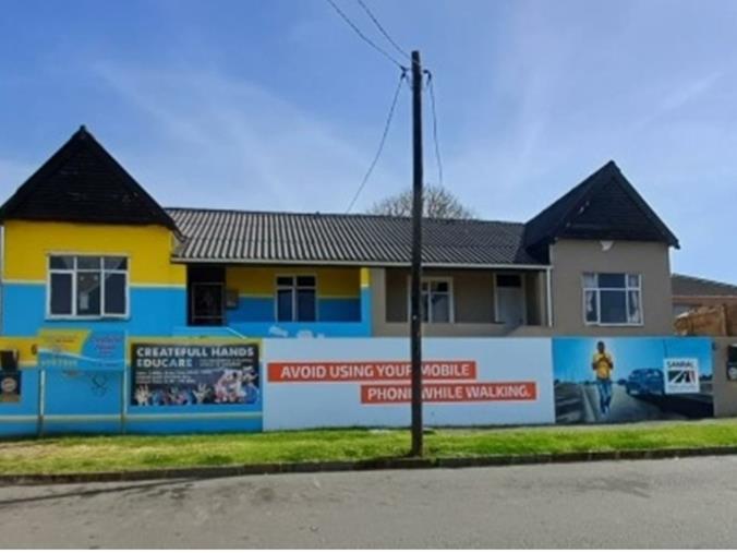 6 Bedroom House for Sale in West Bank